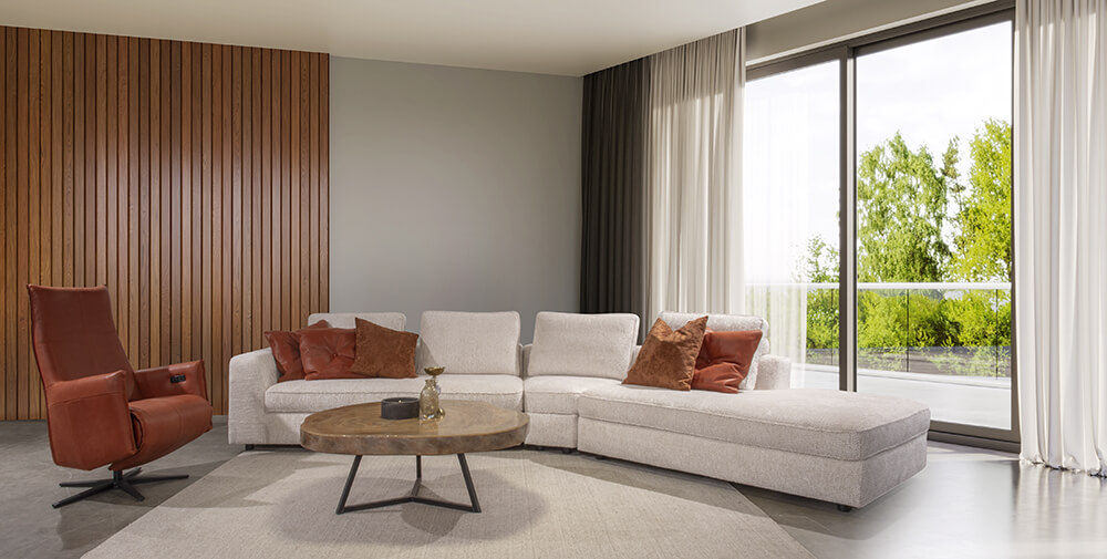 Lederen bank in ambiance-opstelling